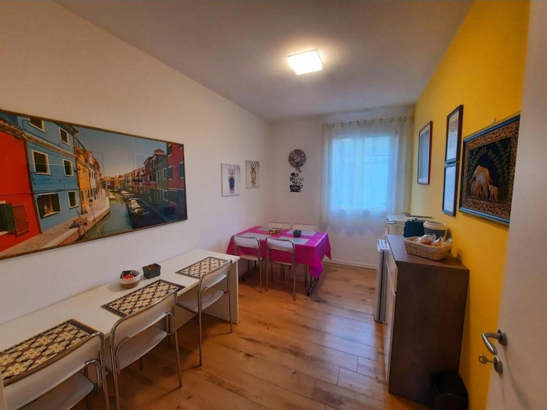 New Bedrooms Mamma Gigetta Noventa di Piave Luaran gambar