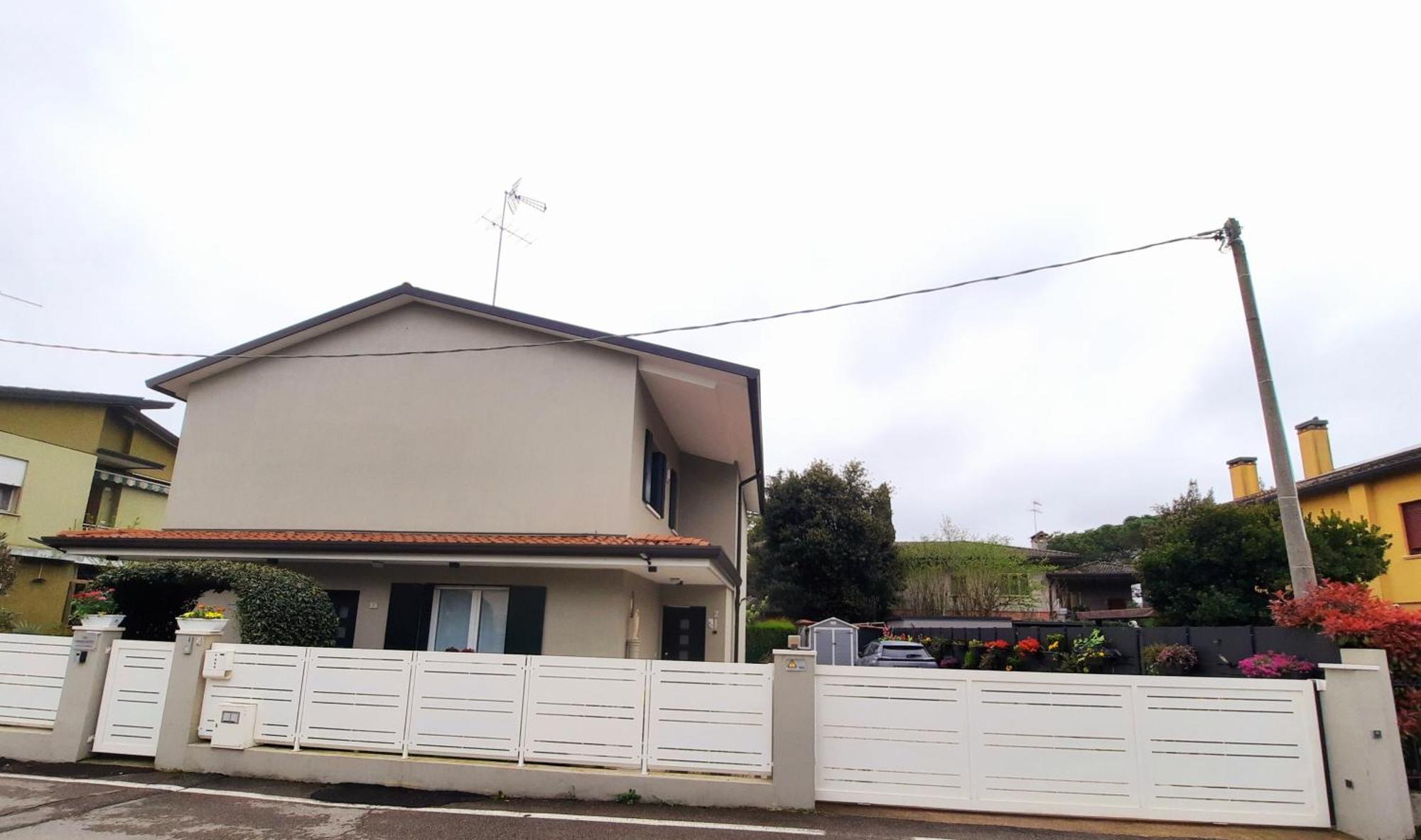 New Bedrooms Mamma Gigetta Noventa di Piave Luaran gambar